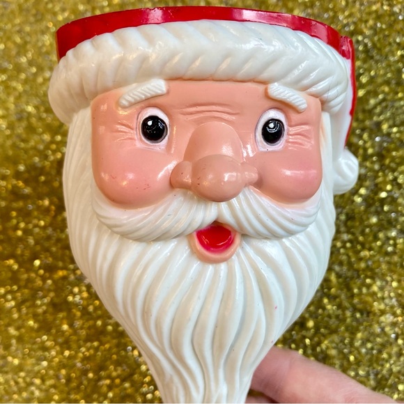 Easter Unlimited Santa Goblet - Picture 7 of 11